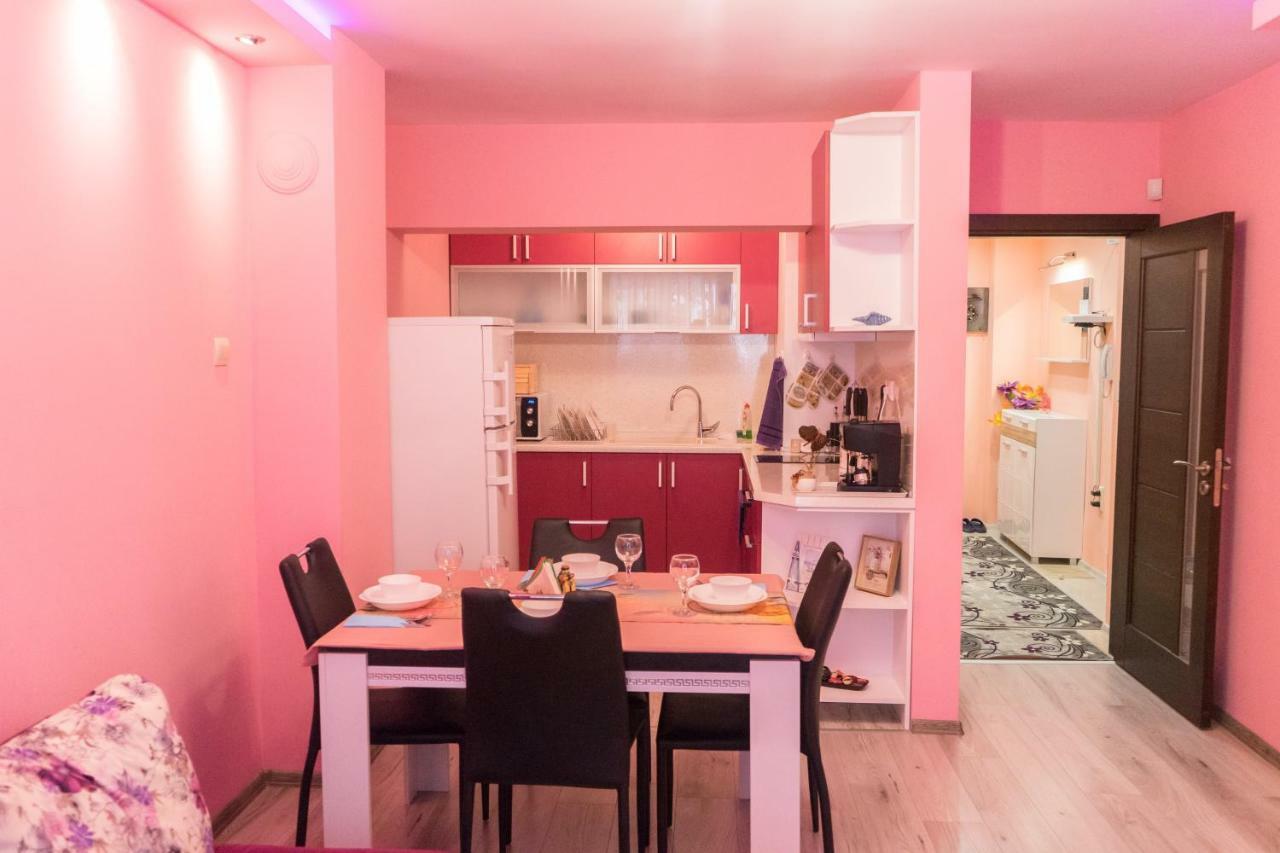 Apartment Nicole Varna Eksteriør bilde